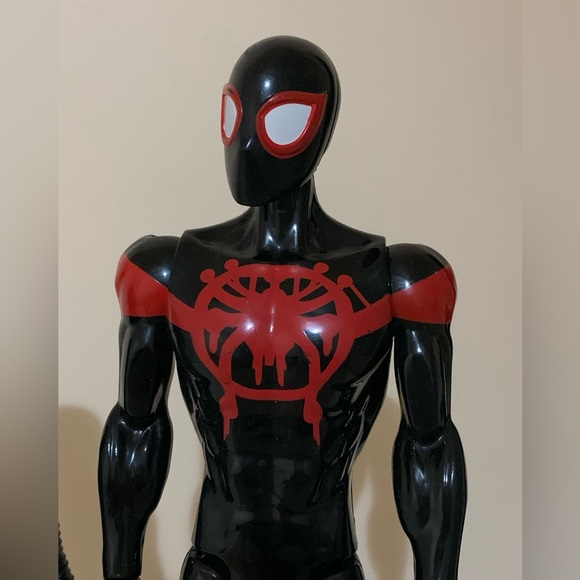 Lot of 2 action figures Spider-Man, Kylo Ren, miles morales Spider-Man - Picture 3 of 5